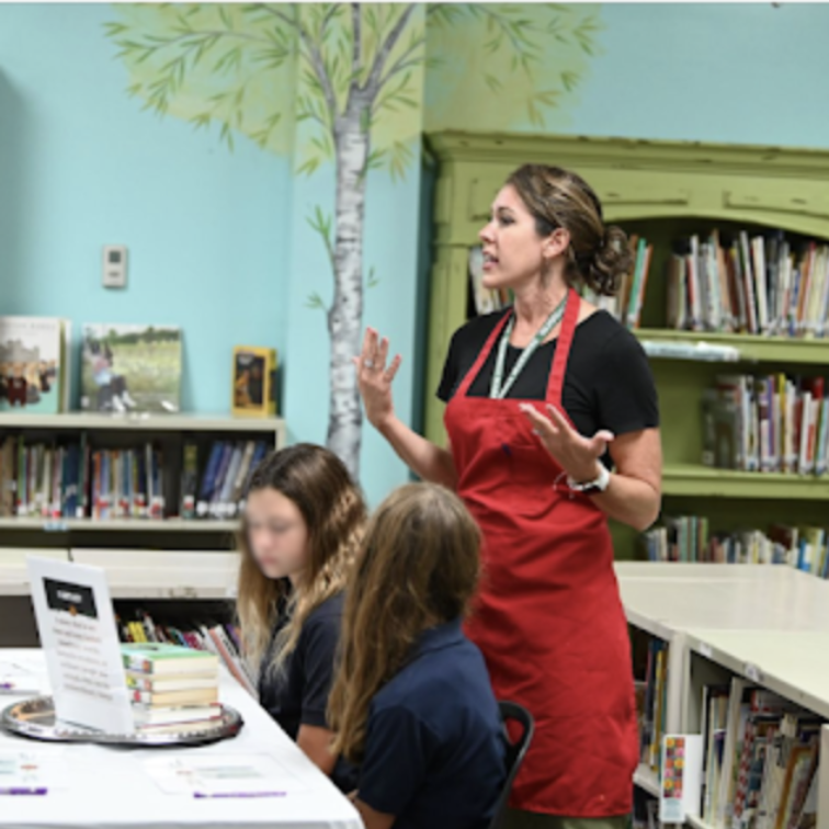 book-tasting-in-the-elemntary-school-library